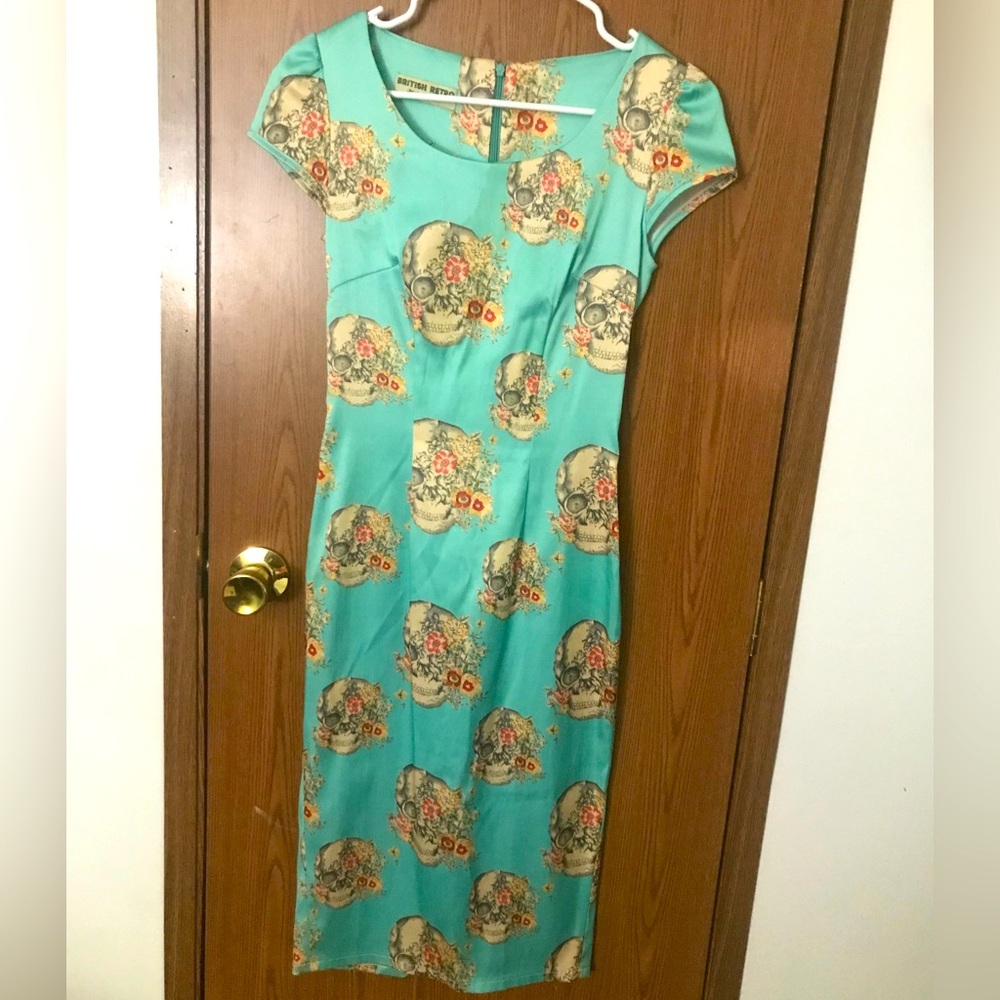 British Retro pin-up girl cocktail dress